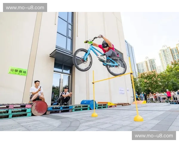 比分极限运动:把热血和技术搬上你掌心的赛场 比分极限运动:把热血和技术搬上你掌心的赛场